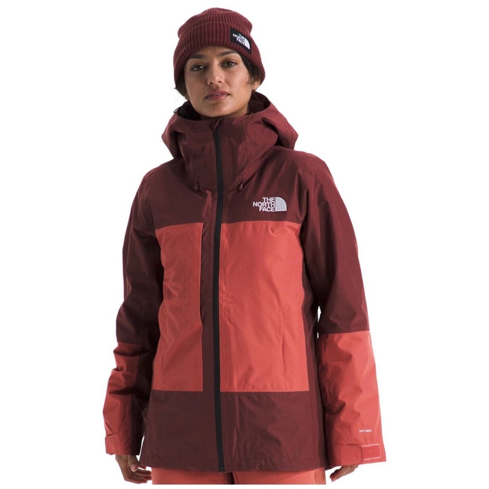 The North Face Women's Ski Jacket - Burgundy and Coral
